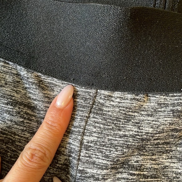BOMBSHELL SPORTSWEAR BLACK HEATHER GREY THIGH HIGH LEGGINGS XS - Picture 6 of 9